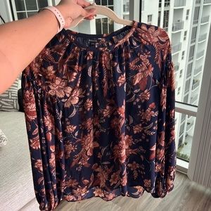 Cute work wear blouse